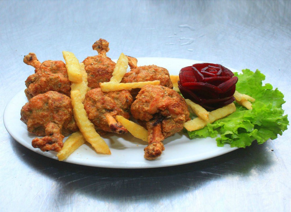 Chciken Drum Sticks 6pcs With Fries